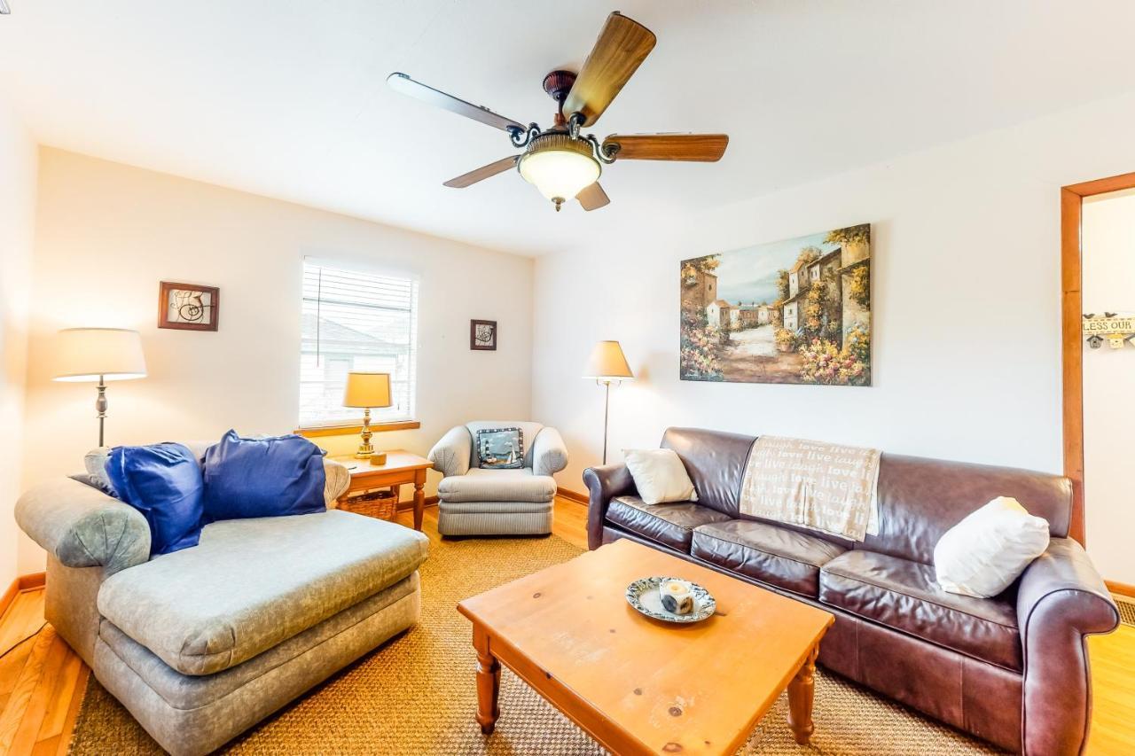 Backyard Escape Appartement Galveston Buitenkant foto